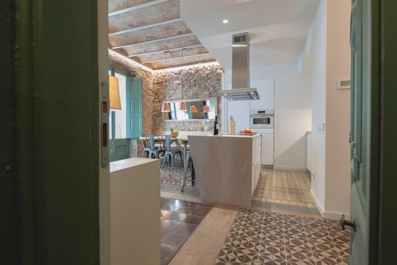 Bravissimo Mercaders, Beautiful 3 Bedroom Apartment Girona Bagian luar foto